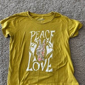 Society Amuse size M Yellow Graphic Tee - Peace Love Design